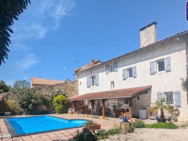 Maison 7 pièces 200 m²