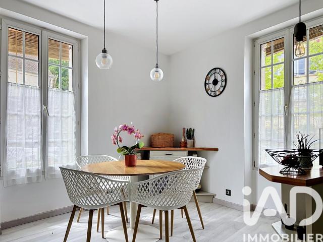 Maison 7 pièces 180 m²