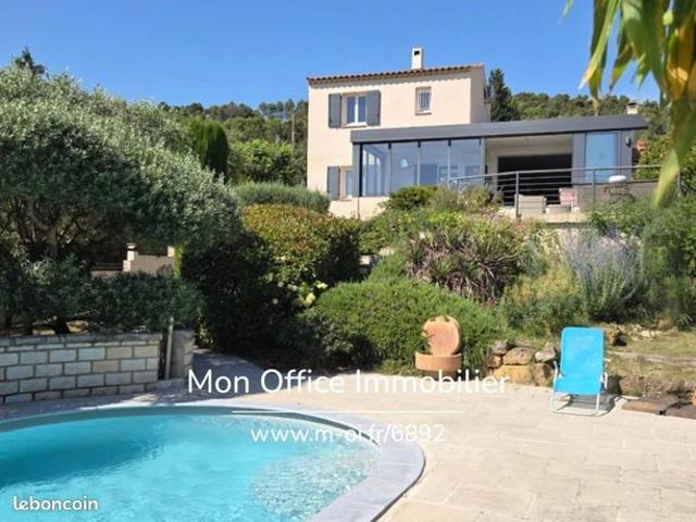 Maison 7 pièces 180 m²