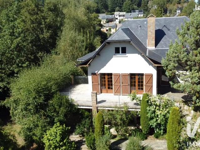 Maison 7 pièces 180 m²