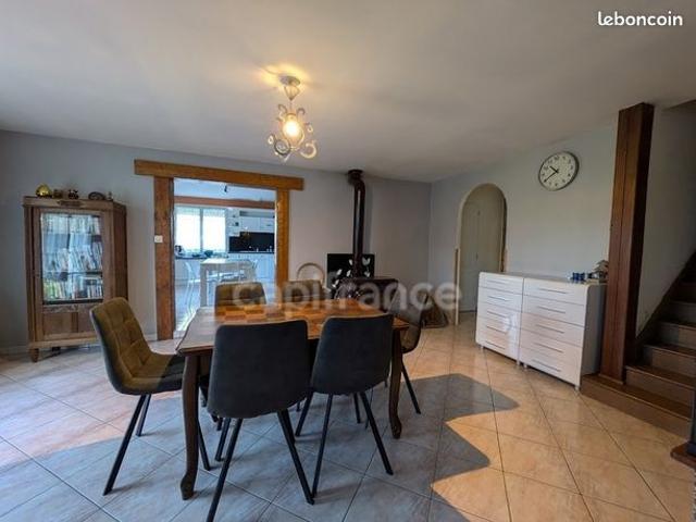Maison 7 pièces 180 m²