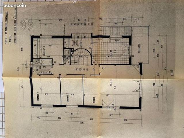 Maison 7 pièces 180 m²