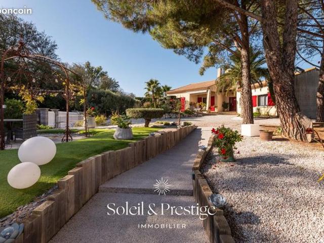 Maison 7 pièces 180 m²
