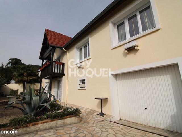 Maison 7 pièces 180 m²