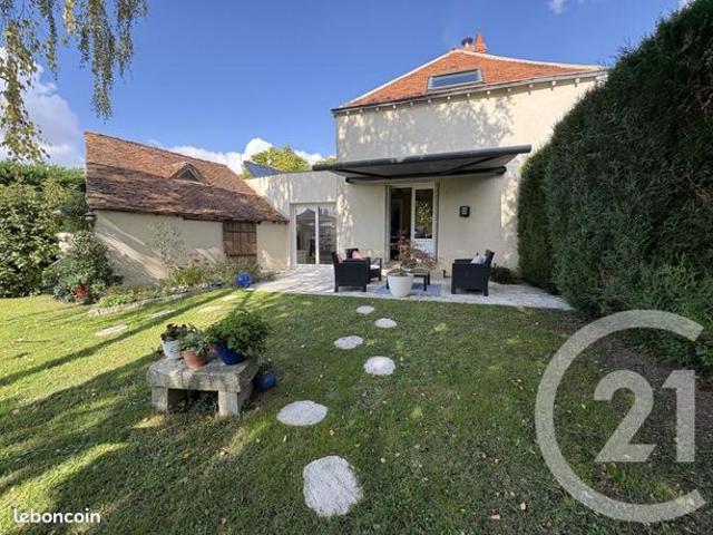 Maison 7 pièces 180 m²