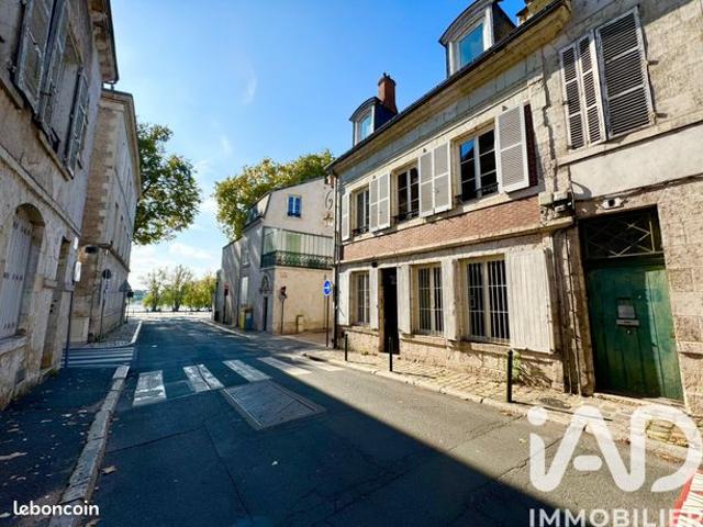 Maison 7 pièces 180 m²