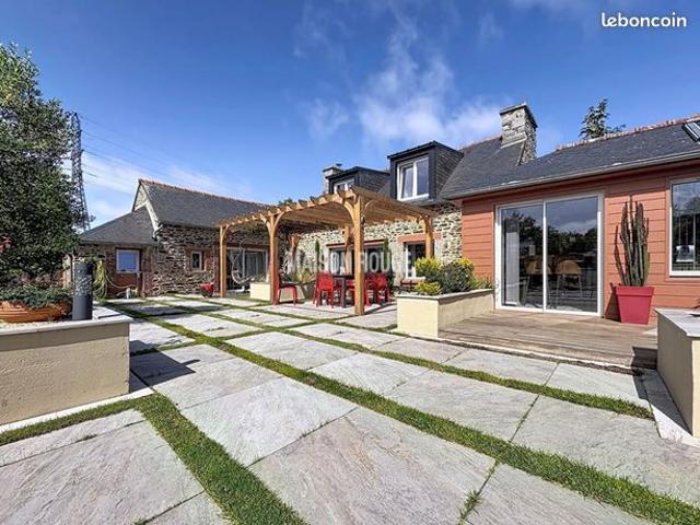 Maison 7 pièces 181 m²