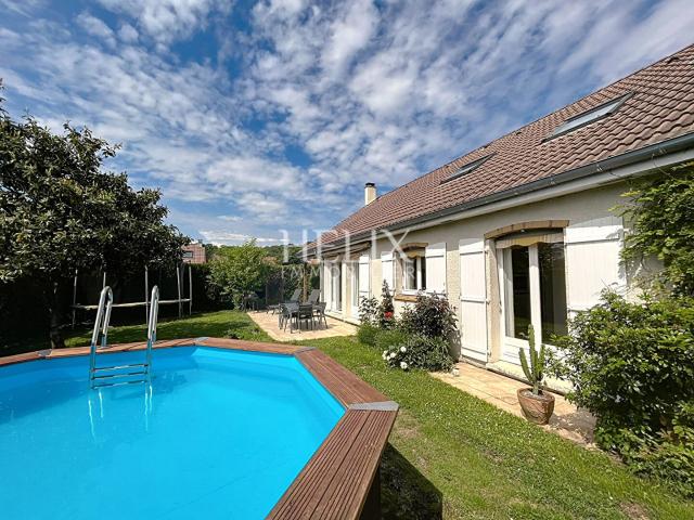 Maison 7 pièces 181 m²