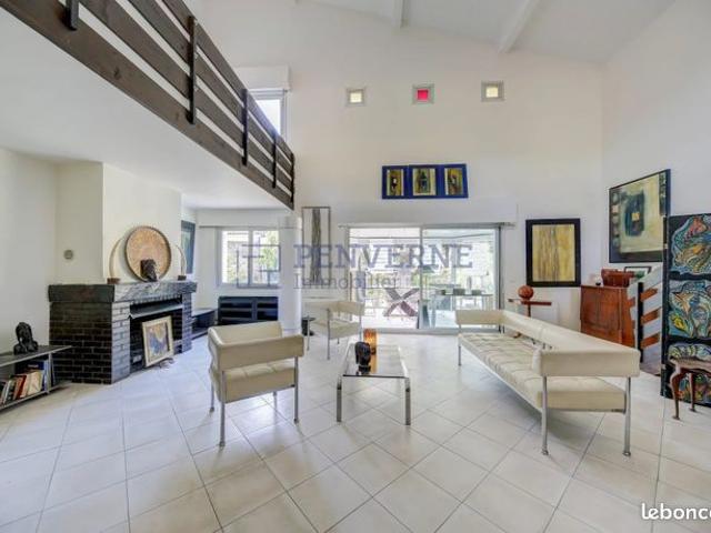 Maison 7 pièces 181 m²