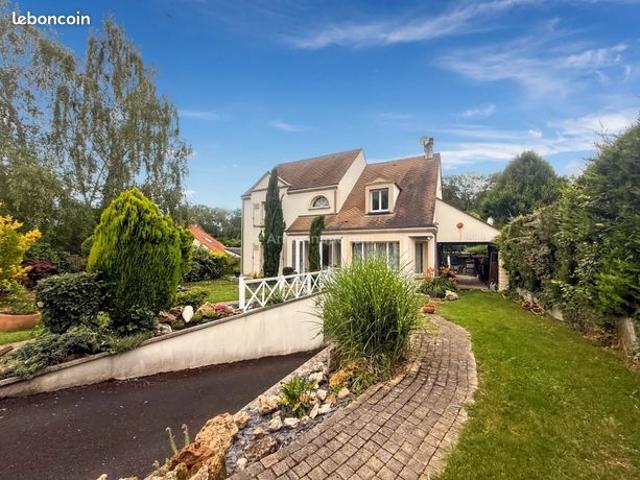 Maison 7 pièces 181 m²