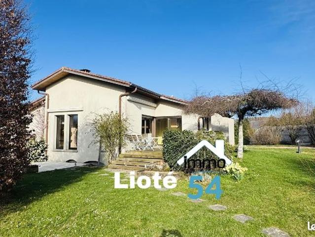 Maison 7 pièces 181 m²
