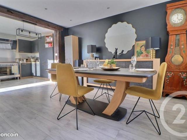Maison 7 pièces 181 m²