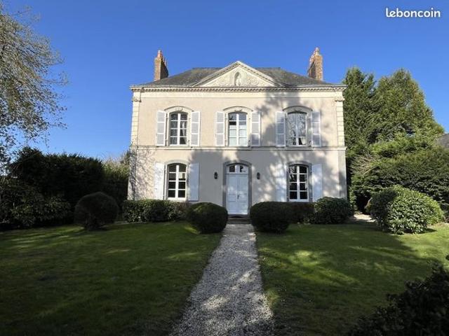 Maison 7 pièces 181 m²