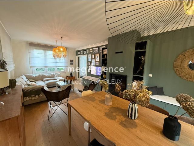 Maison 7 pièces 181 m²