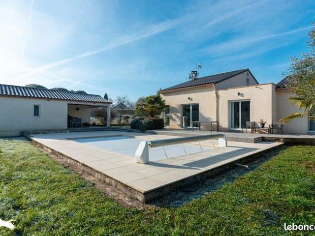 Maison 7 pièces 181 m²