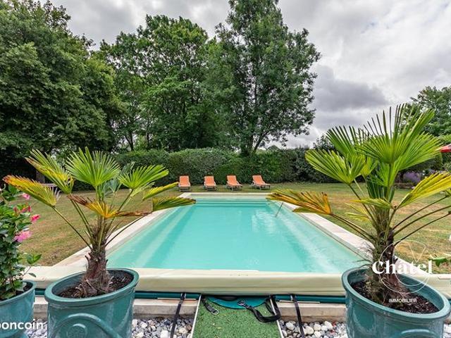 Maison 7 pièces 181 m²