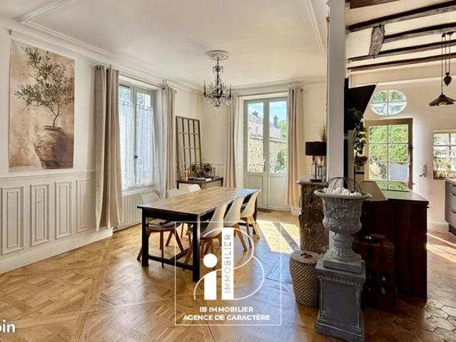 Maison 7 pièces 181 m²