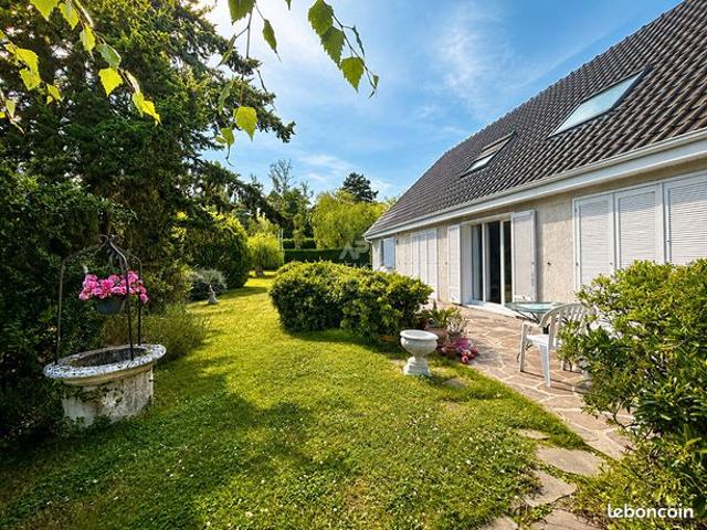 Maison 7 pièces 181 m²