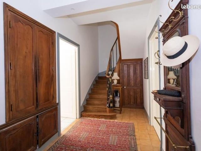 Maison 7 pièces 181 m²