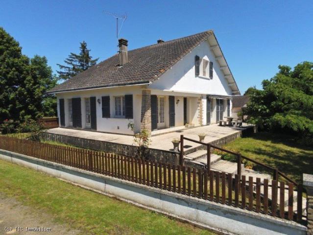 Maison 7 pièces 181 m²