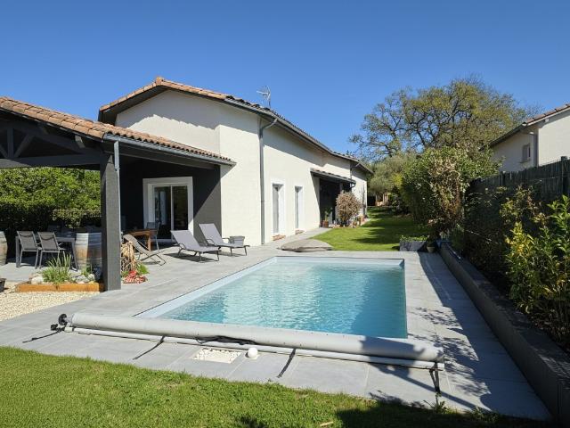 Maison 7 pièces 181 m²