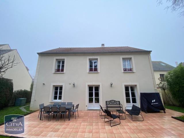 Maison 7 pièces 181 m²