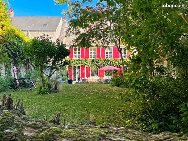 Maison 7 pièces 181 m²