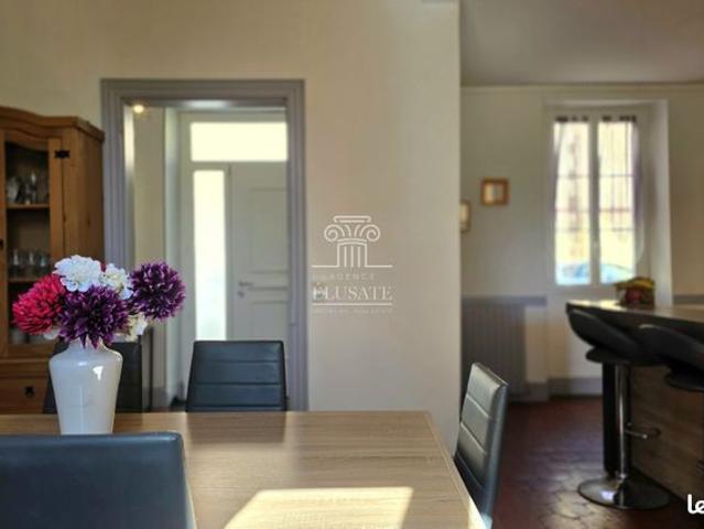 Maison 7 pièces 182 m²