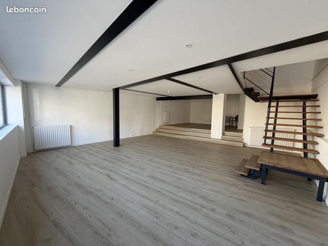 Maison 7 pièces 182 m²