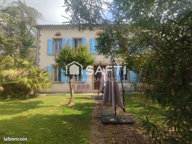 Maison 7 pièces 182 m²