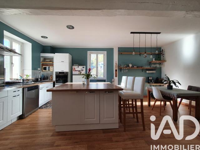 Maison 7 pièces 182 m²