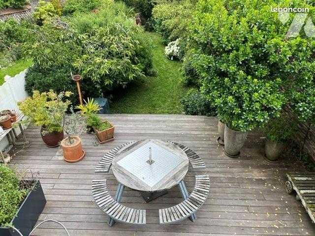 Maison 7 pièces 182 m²