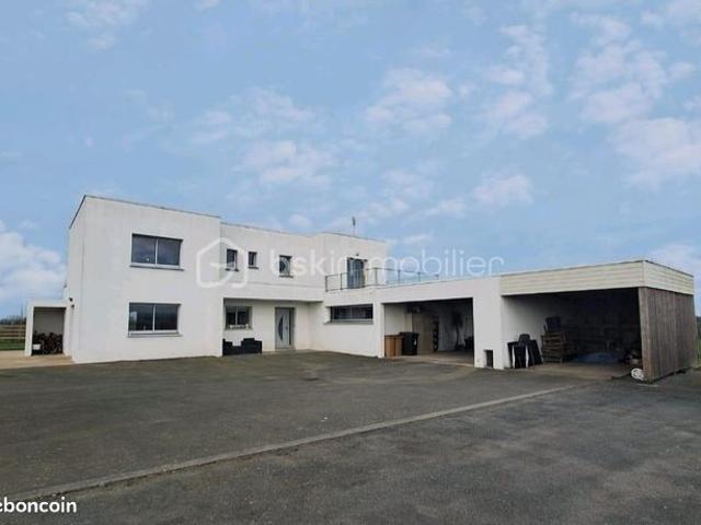 Maison 7 pièces 182 m²