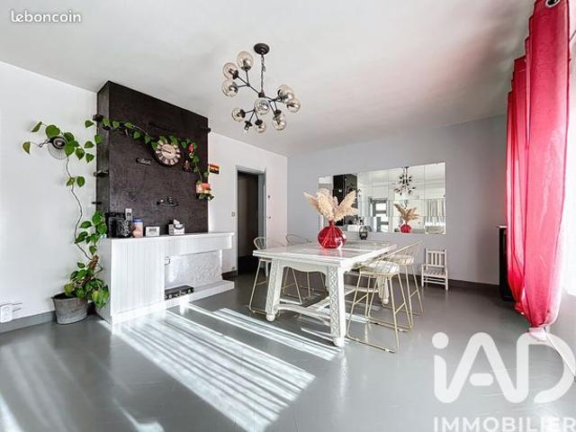 Maison 7 pièces 182 m²