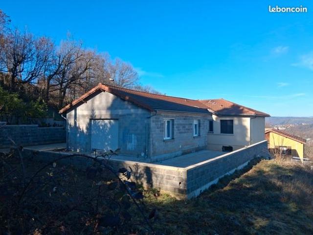 Maison 7 pièces 182 m²