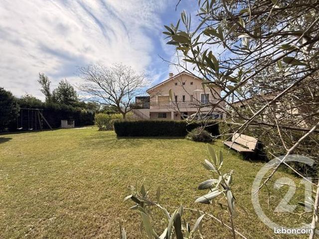 Maison 7 pièces 182 m²