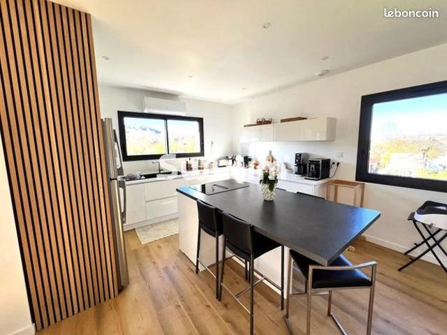 Maison 7 pièces 182 m²