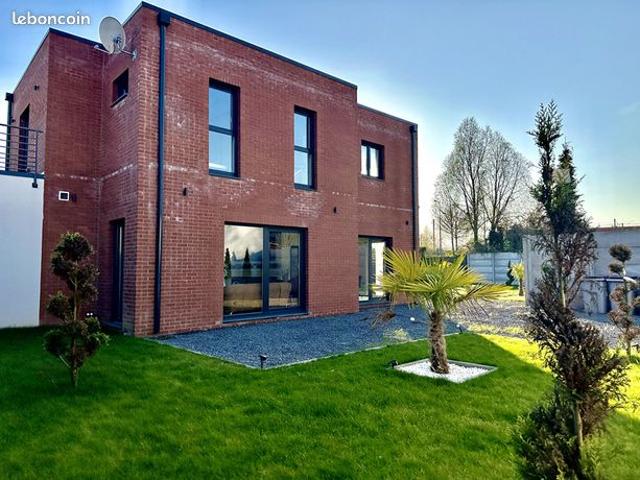 Maison 7 pièces 182 m²