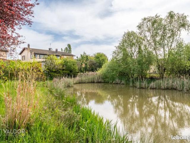 Maison 7 pièces 182 m²