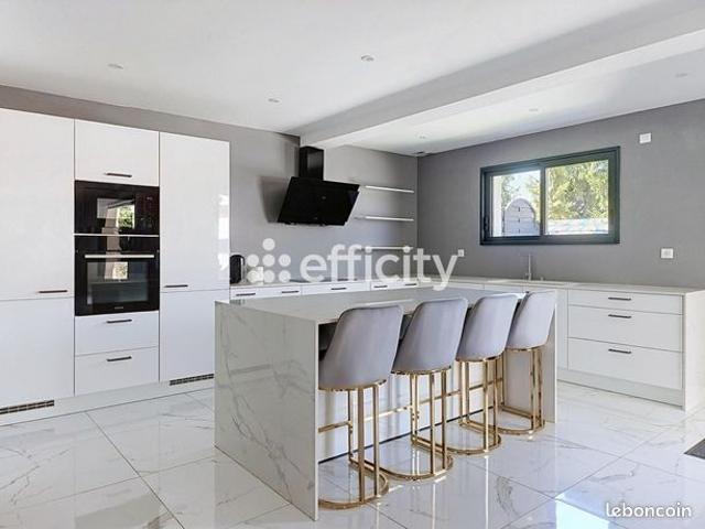 Maison 7 pièces 182 m²