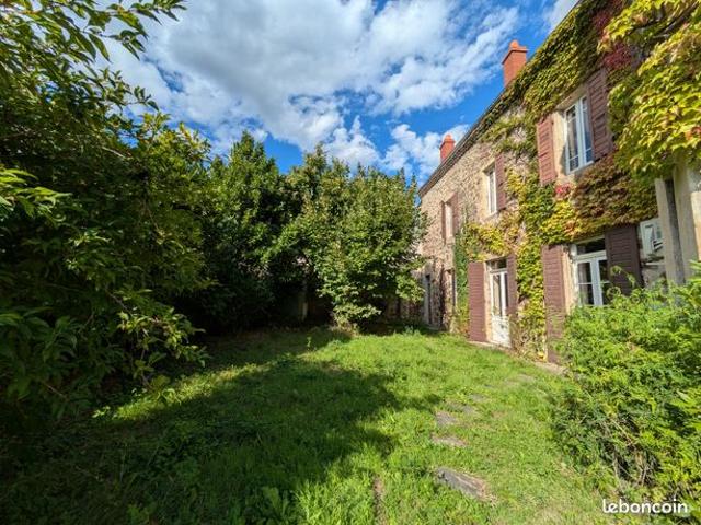 Maison 7 pièces 182 m²