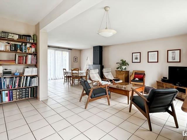 Maison 7 pièces 182 m²