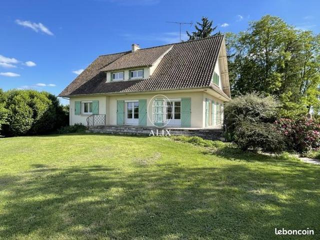 Maison 7 pièces 182 m²