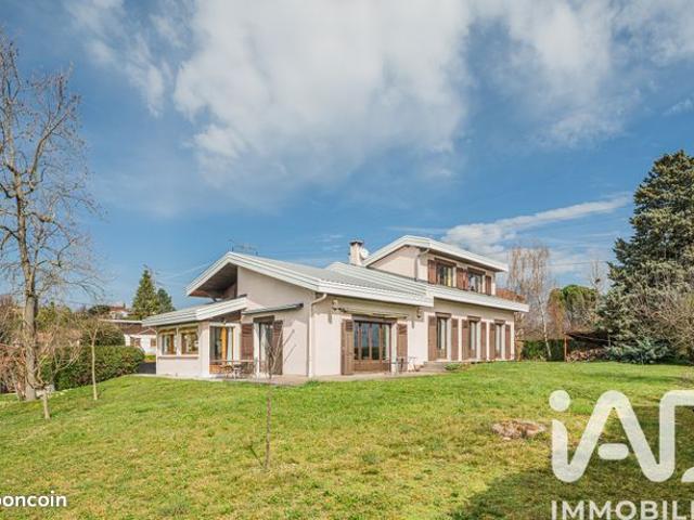 Maison 7 pièces 182 m²