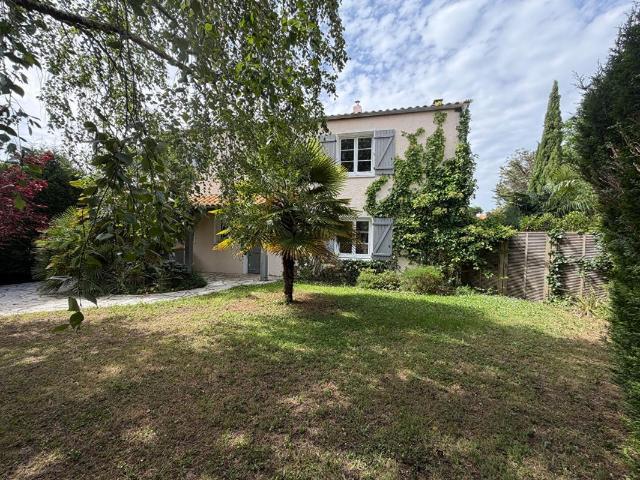 Maison 7 pièces 182 m²