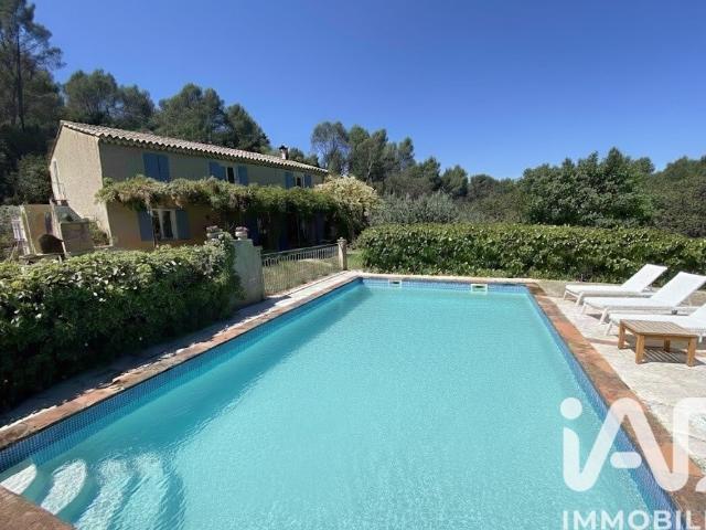 Maison 7 pièces 182 m²