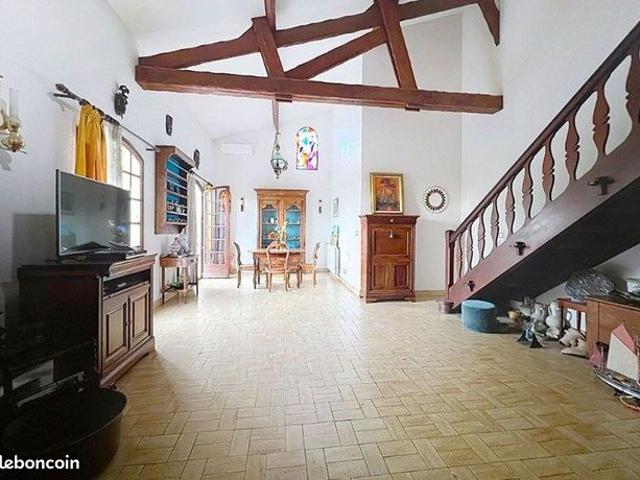 Maison 7 pièces 182 m²