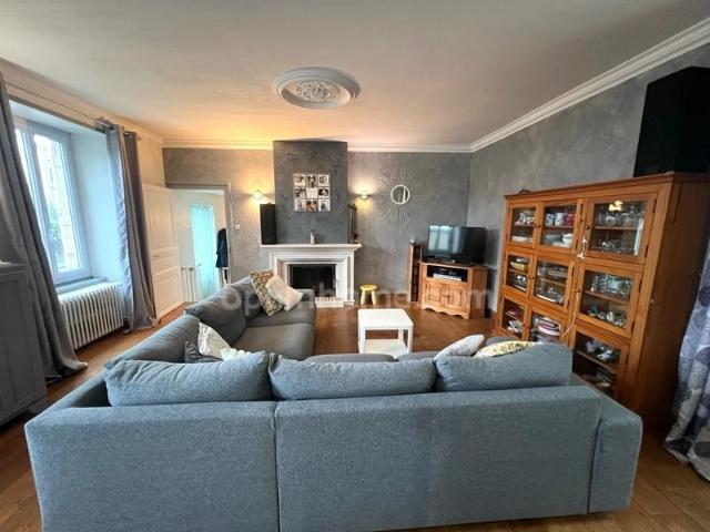 Maison 7 pièces 182 m²