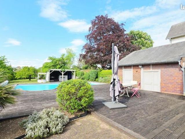 Maison 7 pièces 183 m²