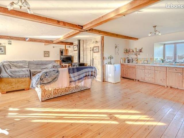 Maison 7 pièces 183 m²